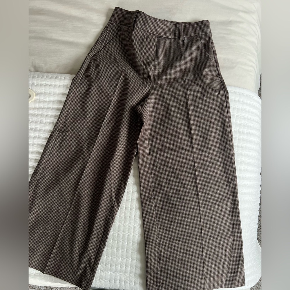 Mango Women’s Brown Checkered Cropped Pants